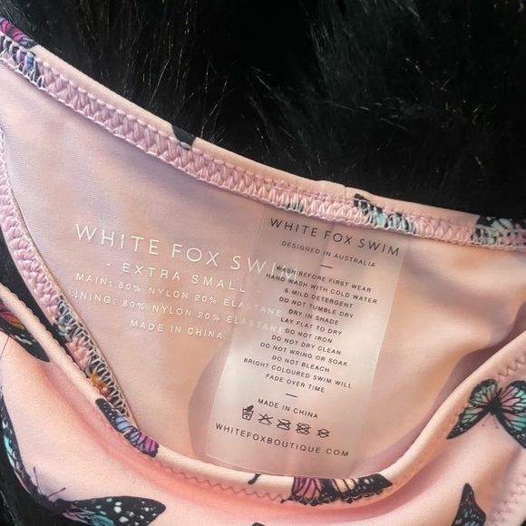 white fox butterfly bottoms in xs - Picture 4 of 5